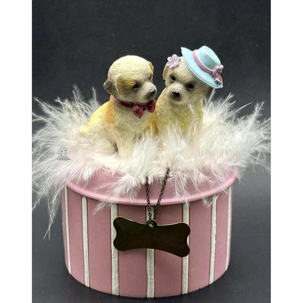 Adorable Dog Figurines Trinket Box Pink Storage W Neck Tag & Feathers - Picture 7 of 7